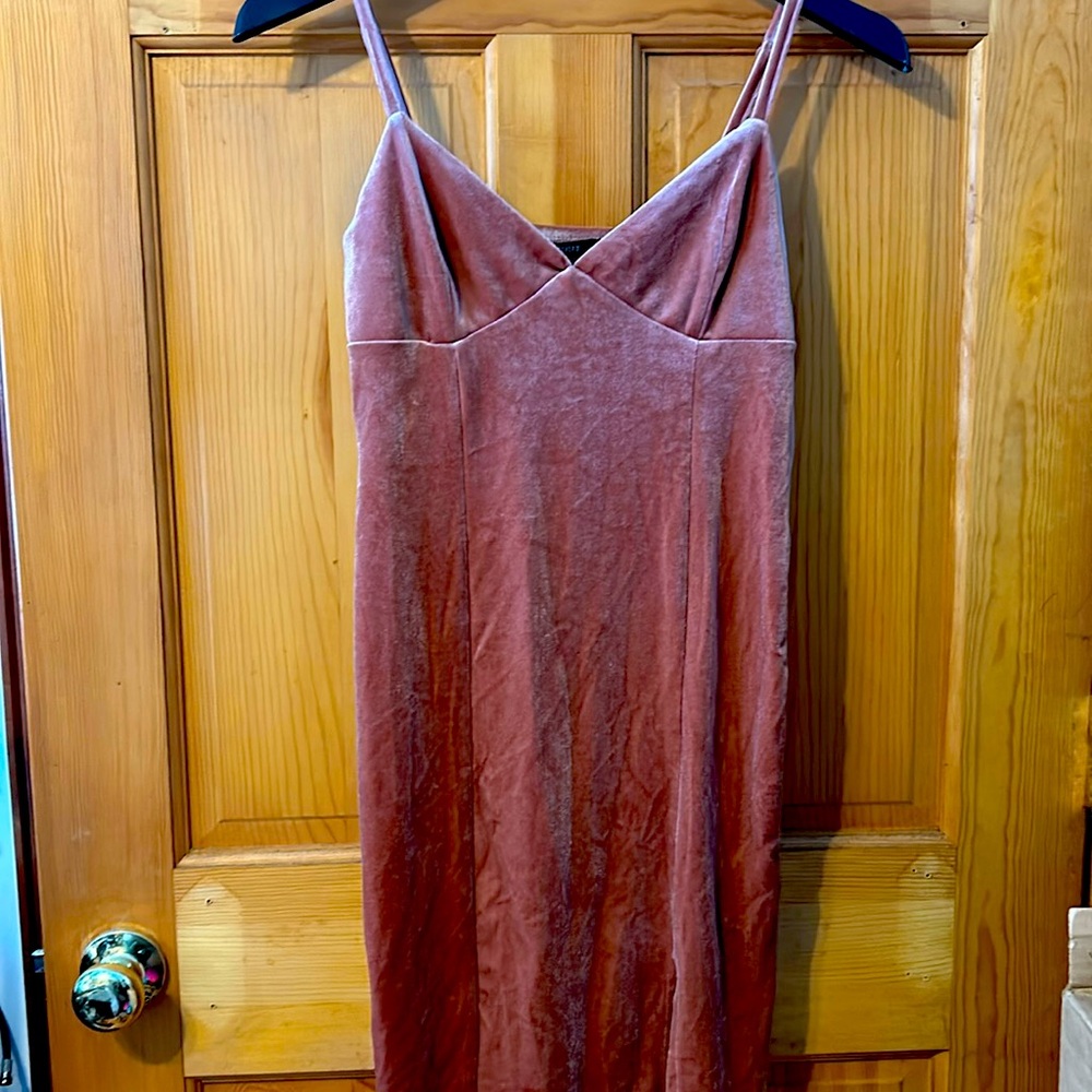 Forever 21 velvet dress